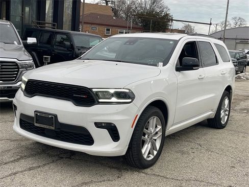 Used 2023 Dodge Durango GT image 2