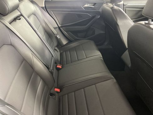 Used 2024 Volkswagen Jetta SE image 24