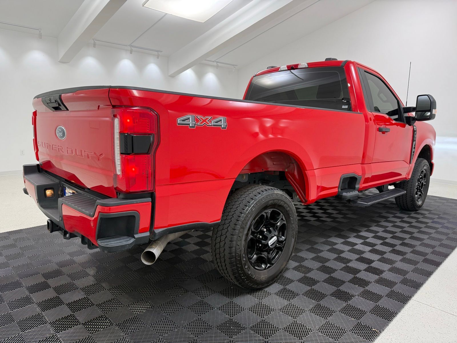 Used 2024 Ford F350 XL w/ STX Appearance Package AWD/4WD image 8