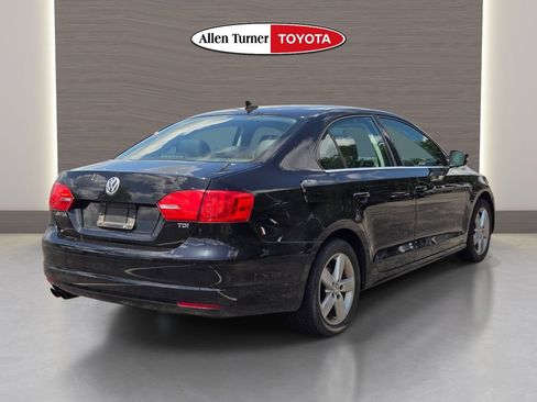 Used 2014 Volkswagen Jetta TDI FWD image 5