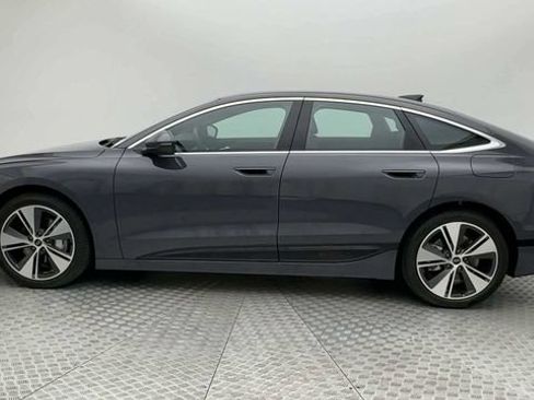 Certified 2025 Audi A6 e-tron Premium Plus w/ Premium Plus AWD/4WD image 5
