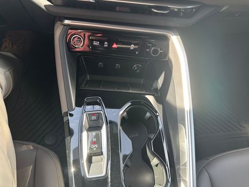 Certified 2025 Audi Q5 Premium w/ Convenience Package AWD/4WD image 24