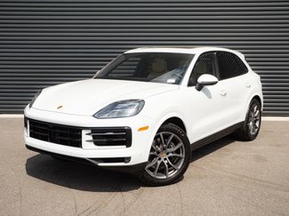 Certified 2024 Porsche Cayenne video 1