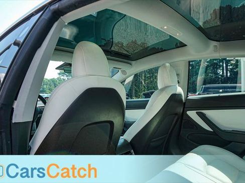 Used 2020 Tesla Model 3 Standard Range Plus RWD image 27