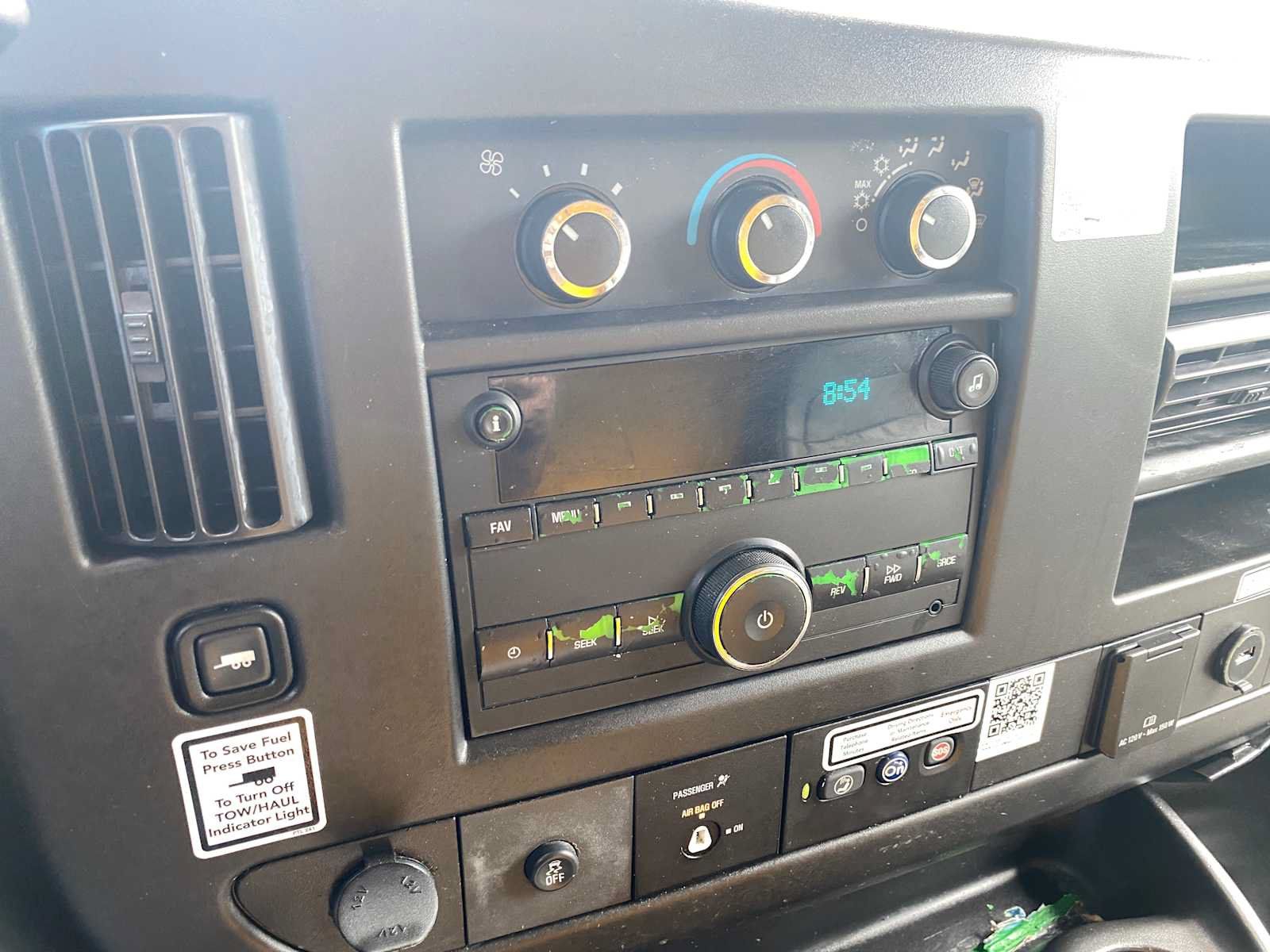 Used 2018 GMC Savana 3500 w/ Driver Convenience Package RWD image 13