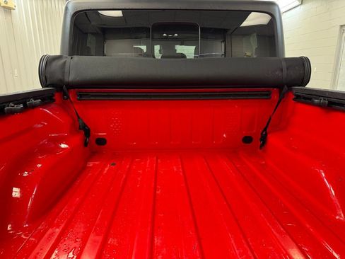 Used 2020 Jeep Gladiator Rubicon image 23