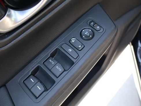 Used 2024 Honda CR-V EX image 15