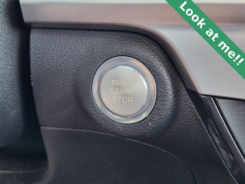 Used 2025 Kia Telluride S image 21