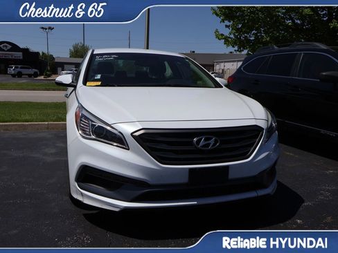Used 2015 Hyundai Sonata Sport w/ Option Group 03 image 3