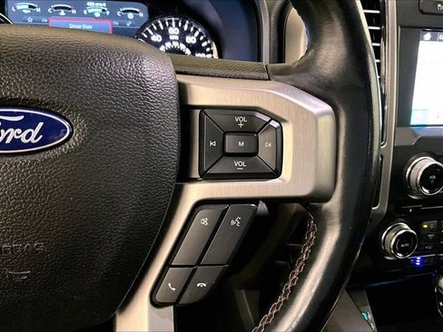 Used 2018 Ford F150 Platinum w/ Equipment Group 701A Luxury AWD/4WD image 18