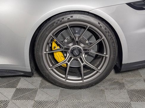 Certified 2026 Porsche 911 GT3 RWD image 12
