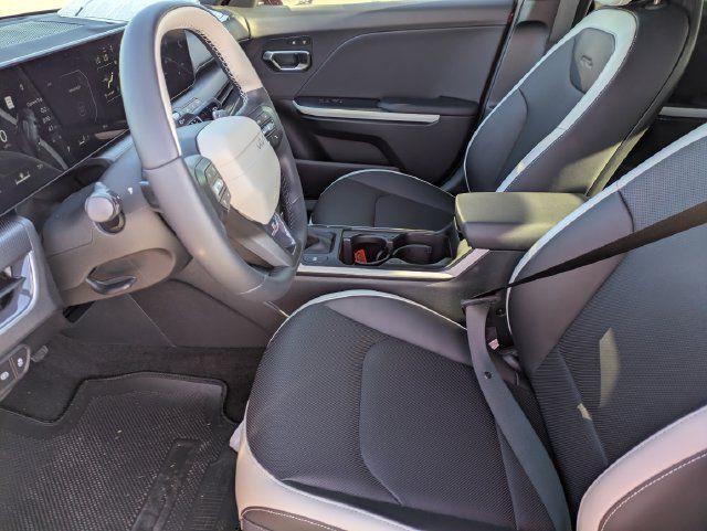 Certified 2025 Kia K4 GT-Line Turbo w/ GT-Line Premium Package FWD image 24