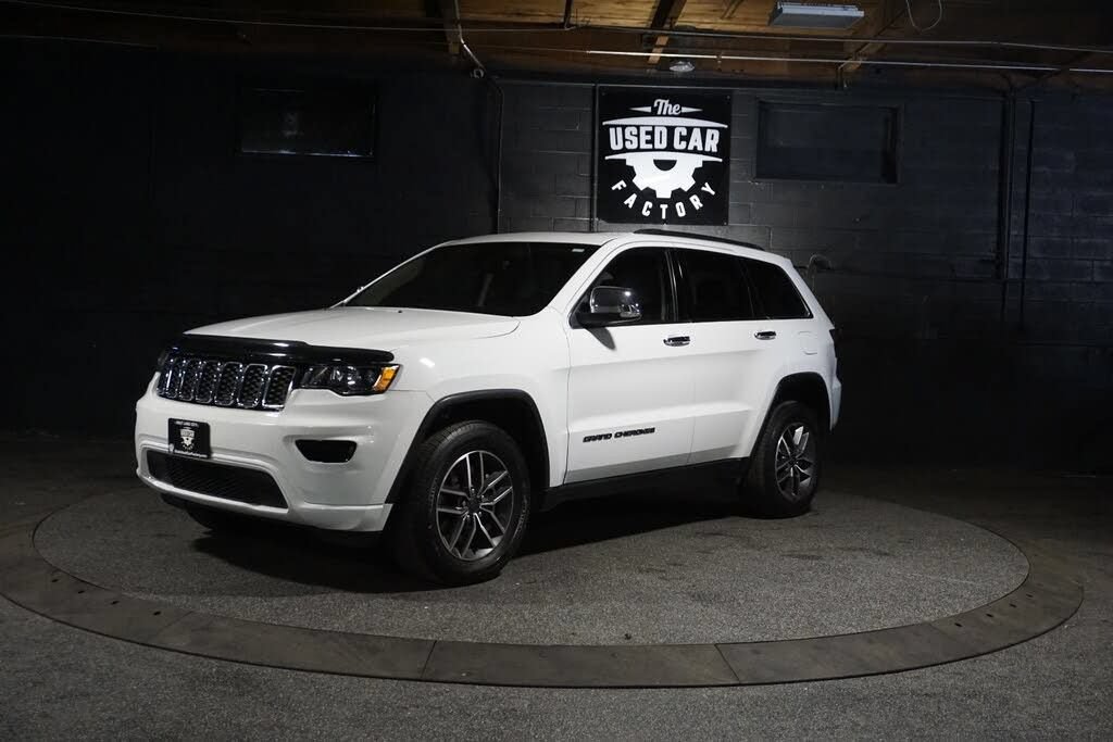 Used 2021 Jeep Grand Cherokee Limited AWD/4WD image 3
