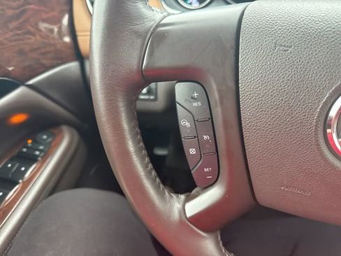 Used 2016 Buick Enclave Premium w/ Experience Buick Package image 24