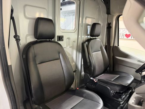 Used 2023 Ford Transit 250 148 High Roof Extended RWD image 34