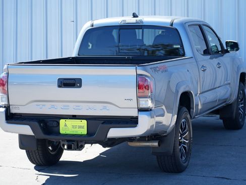 Used 2020 Toyota Tacoma TRD Sport image 47