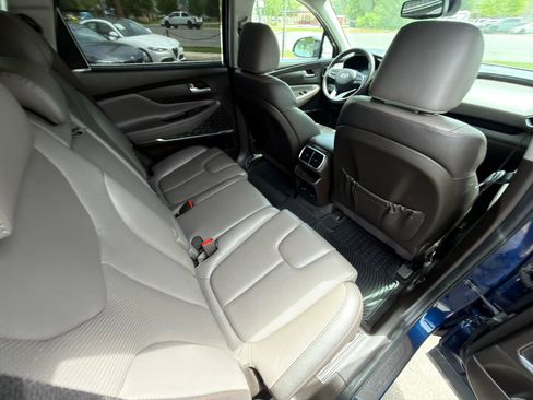 Used 2020 Hyundai Santa Fe SEL w/ Convenience + Premium Package AWD/4WD image 14
