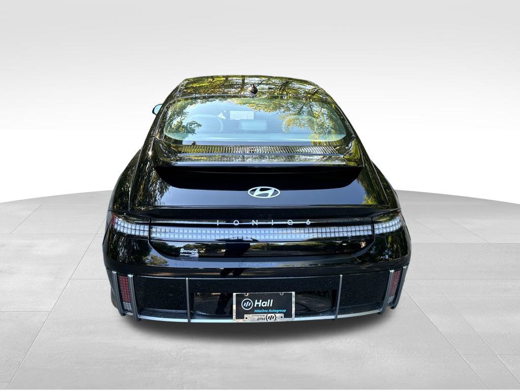 Used 2024 Hyundai Ioniq 6 SEL RWD image 4