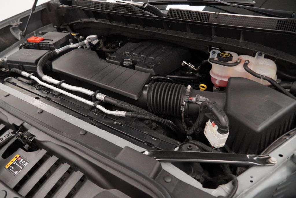 Certified 2024 Chevrolet Silverado 1500 LT AWD/4WD image 45