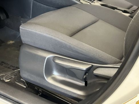 Used 2023 Toyota Corolla LE image 12