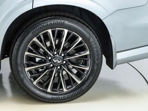 New 2026 INFINITI QX80 Autograph w/ Premium Cargo Package AWD/4WD image 6