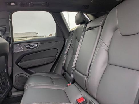 New 2026 Volvo XC60 T8 Ultra w/ Climate Package PRO AWD/4WD image 12
