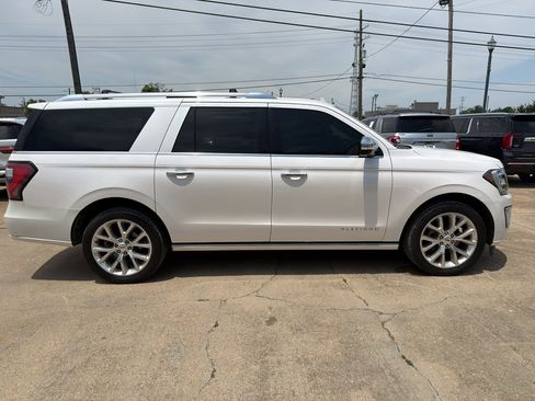 Used 2019 Ford Expedition Max Platinum RWD image 6