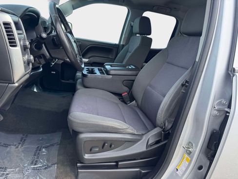 Used 2018 Chevrolet Silverado 1500 LT w/ All Star Edition image 15