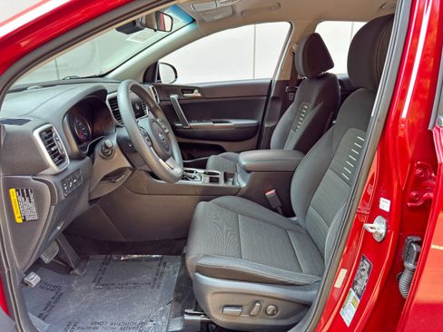 Used 2022 Kia Sportage LX w/ LX AWD Value Edition Package image 15