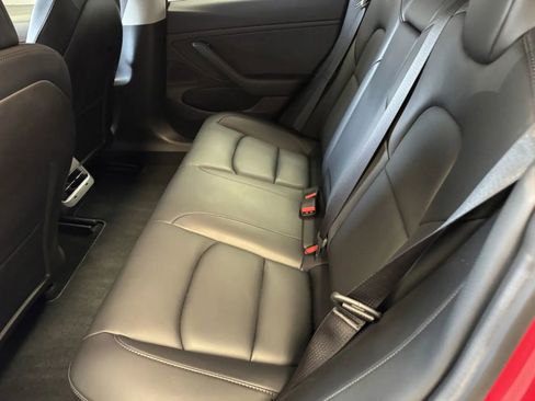Used 2020 Tesla Model 3 Performance image 9