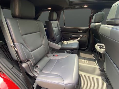 Used 2025 Toyota Sequoia Platinum w/ TRD Off-Road Package AWD/4WD image 26