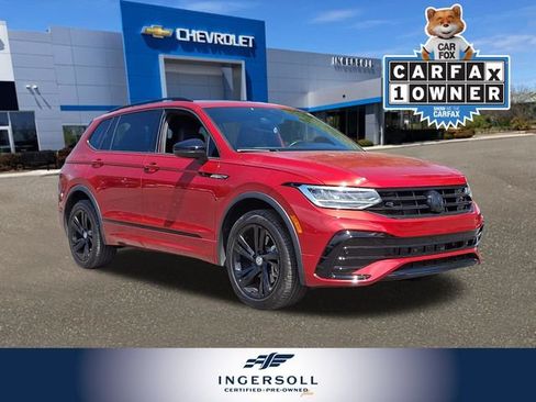 Used 2024 Volkswagen Tiguan SE R-Line AWD/4WD image 1
