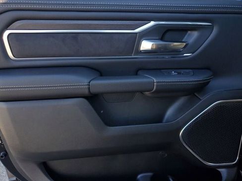 New 2026 RAM 1500 Laramie AWD/4WD image 18