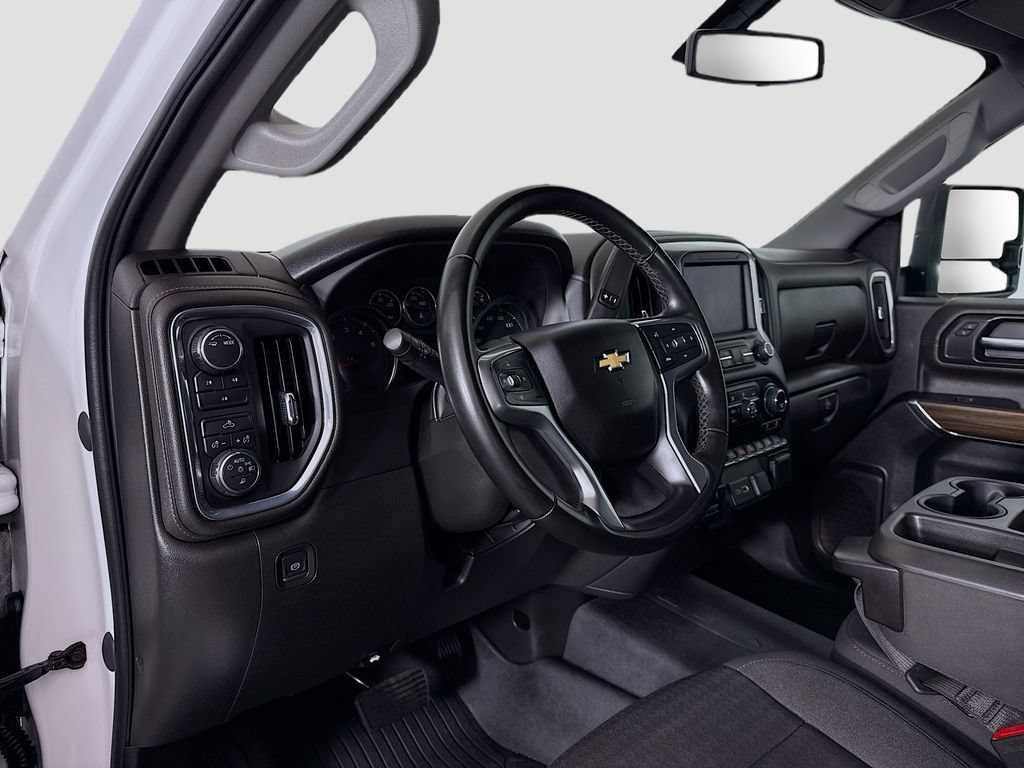 Used 2023 Chevrolet Silverado 2500 LT AWD/4WD image 9