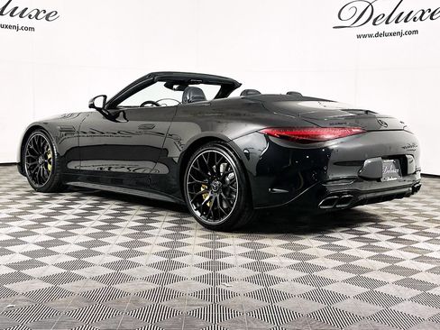 Used 2022 Mercedes-Benz SL 55 AMG 4MATIC image 7