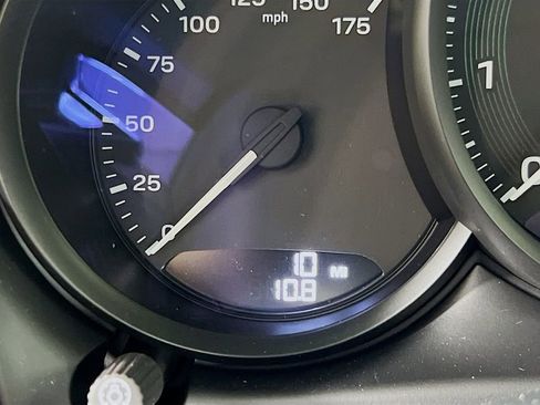 New 2026 Porsche Macan image 13