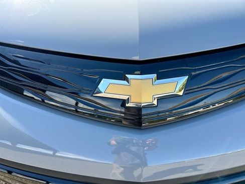 Used 2021 Chevrolet Bolt LT FWD image 28