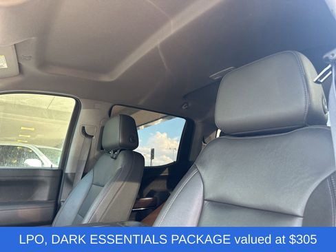 Used 2021 Chevrolet Silverado 1500 LT Trail Boss w/ Convenience Package II AWD/4WD image 8