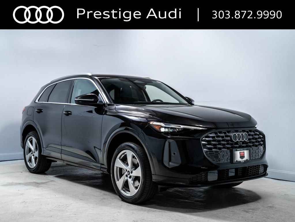 Used 2025 Audi Q5 Premium Plus w/ Premium Plus AWD/4WD image 10