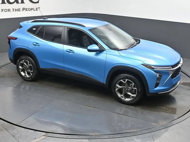New 2026 Chevrolet Trax LT FWD image 16