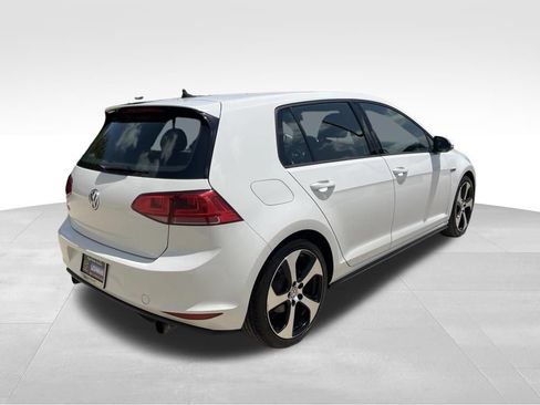 Used 2016 Volkswagen GTI SE FWD image 5