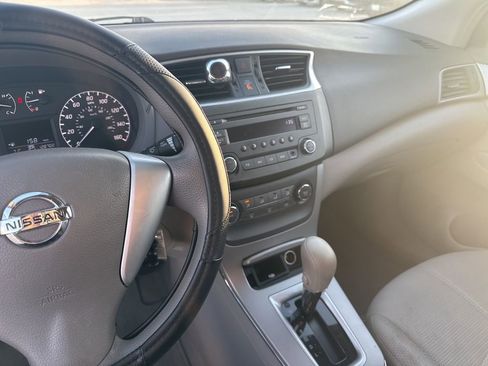 Used 2013 Nissan Sentra S image 8