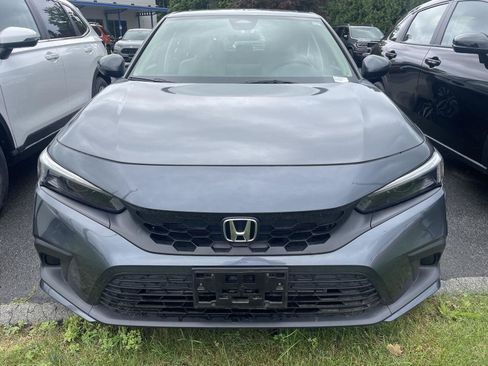 Used 2023 Honda Civic EX-L image 2