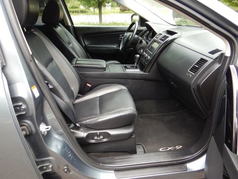 Used 2011 MAZDA CX-9 Touring AWD/4WD image 22