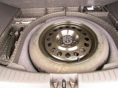 Used 2019 Ford Escape SE image 12