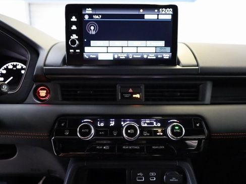 New 2025 Honda Pilot TrailSport image 5