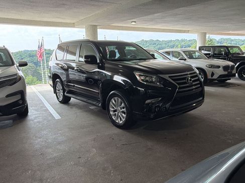 Used 2017 Lexus GX 460 Premium AWD/4WD image 12