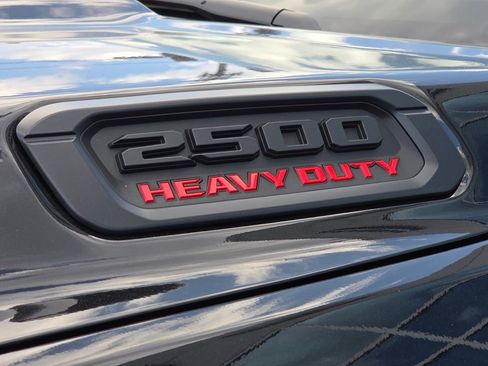 New 2026 RAM 2500 Big Horn AWD/4WD image 4