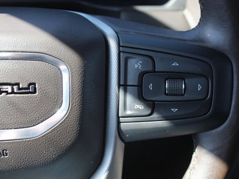 Used 2022 GMC Yukon Denali image 26