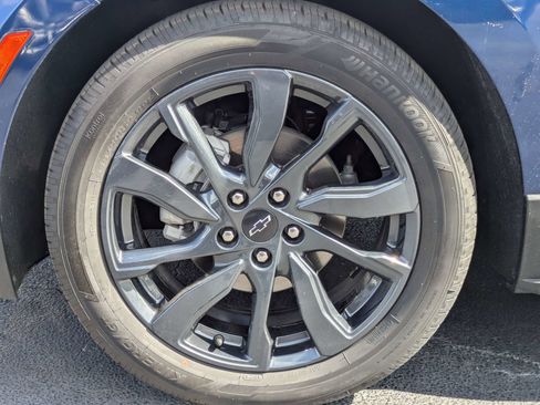 Used 2022 Chevrolet Equinox RS FWD image 33